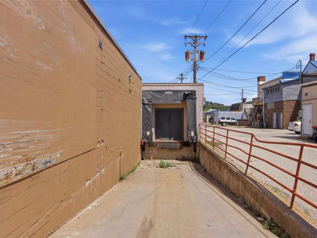 Property Photo 46