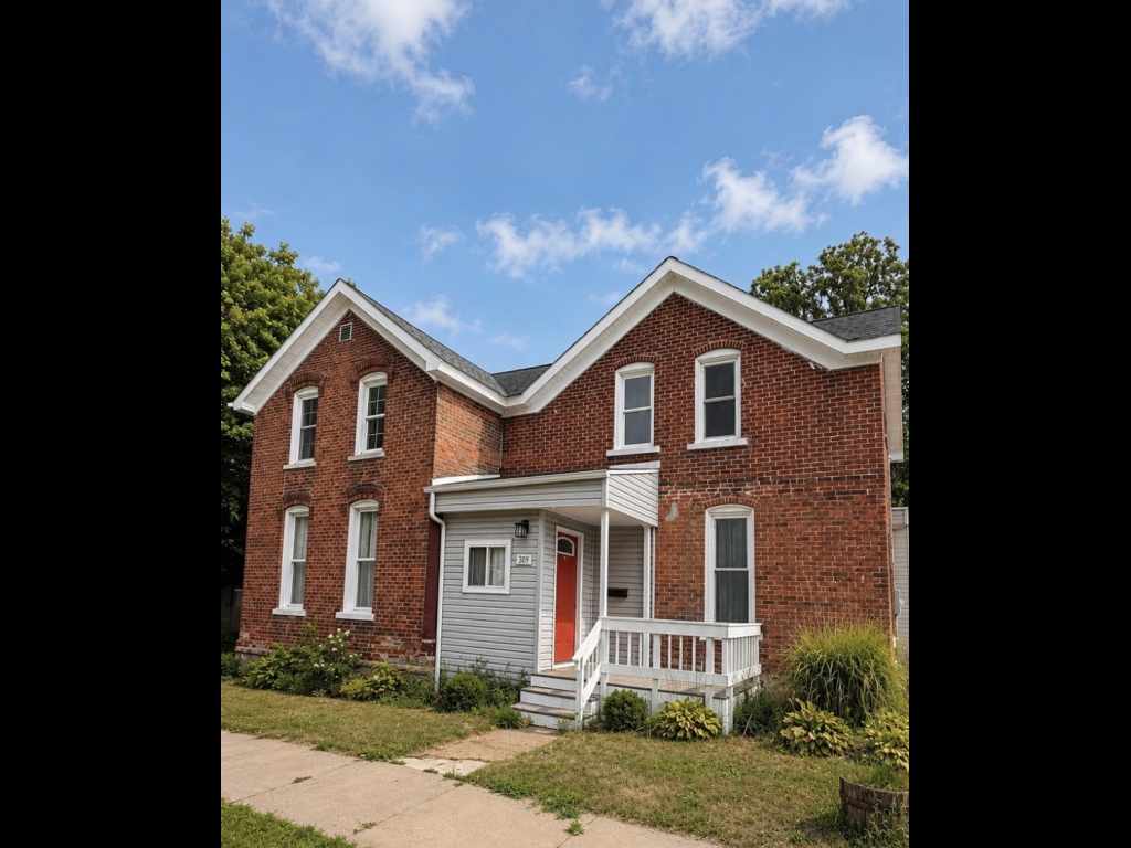 Main Property Photo
