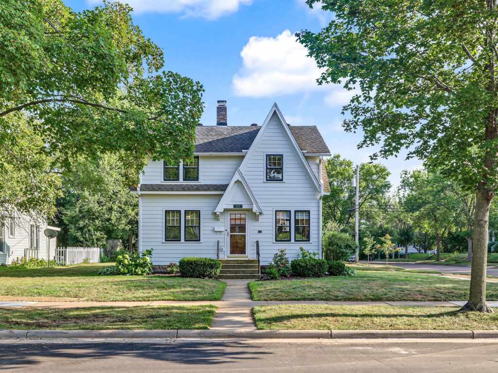 Main Property Photo