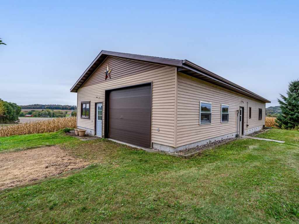 Property Photo 43