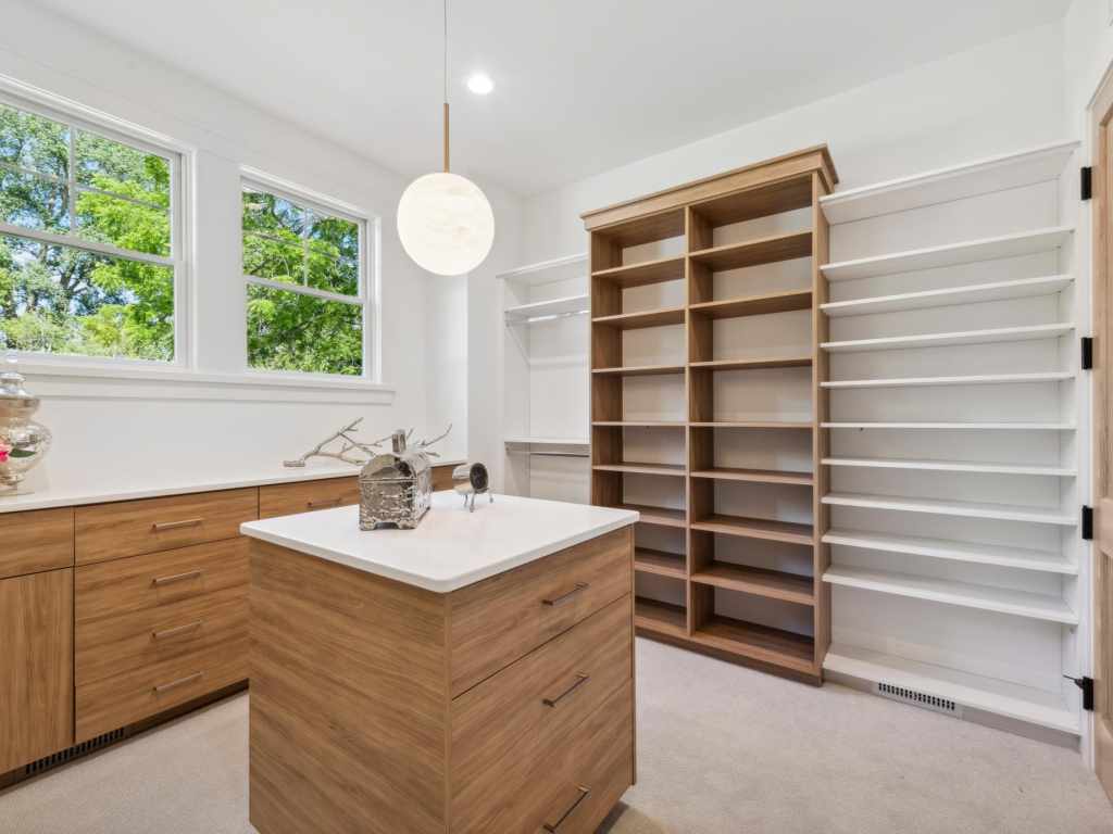 Property Photo 70