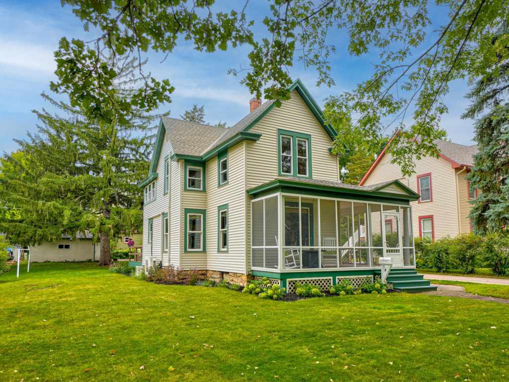 Main Property Photo
