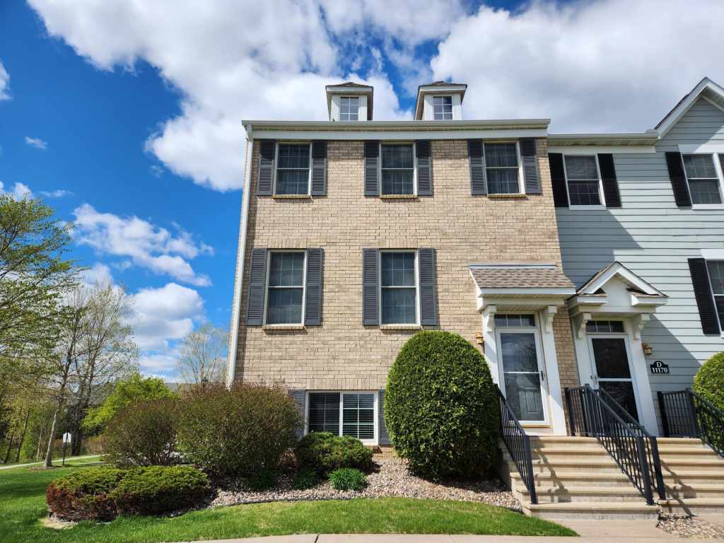 Main Property Photo