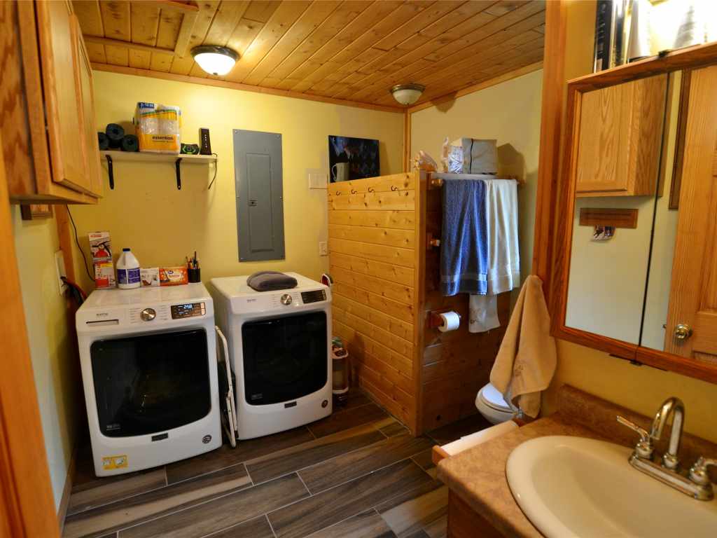 Property Photo 22