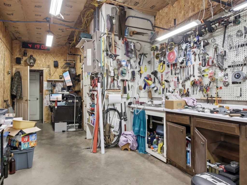 Property Photo 31