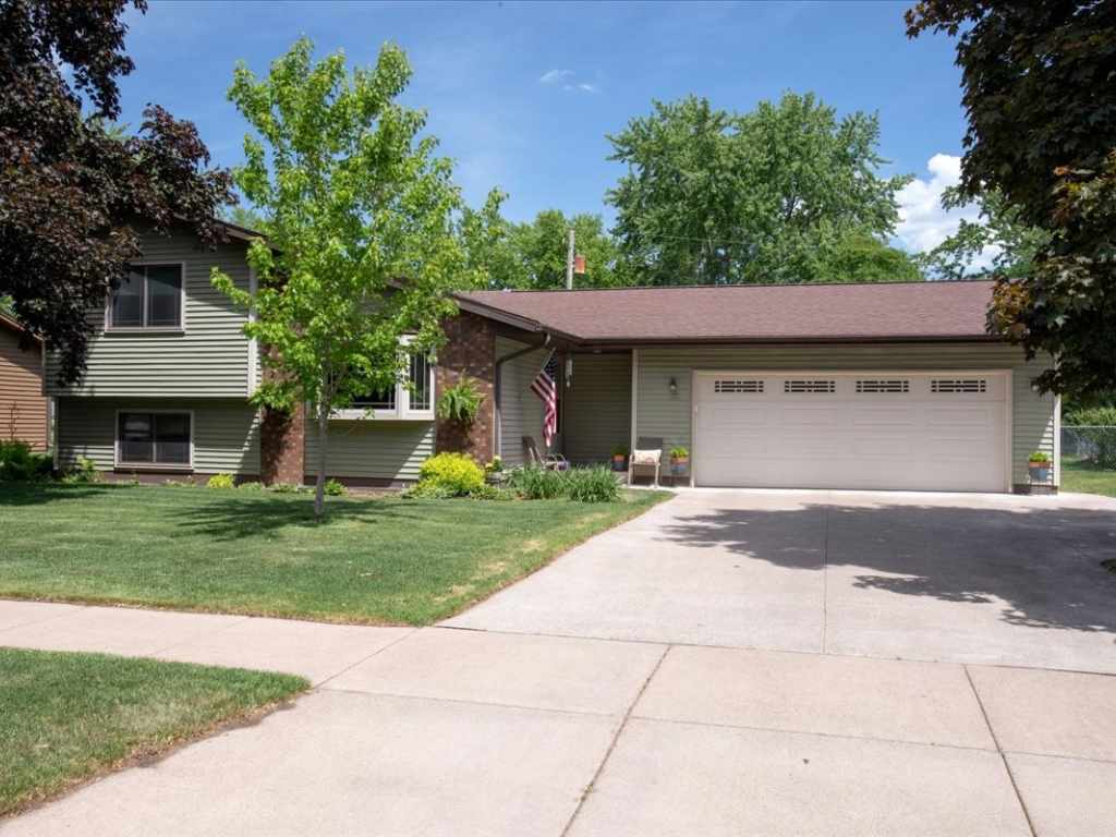 Main Property Photo