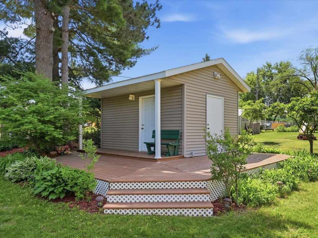 Property Photo 40