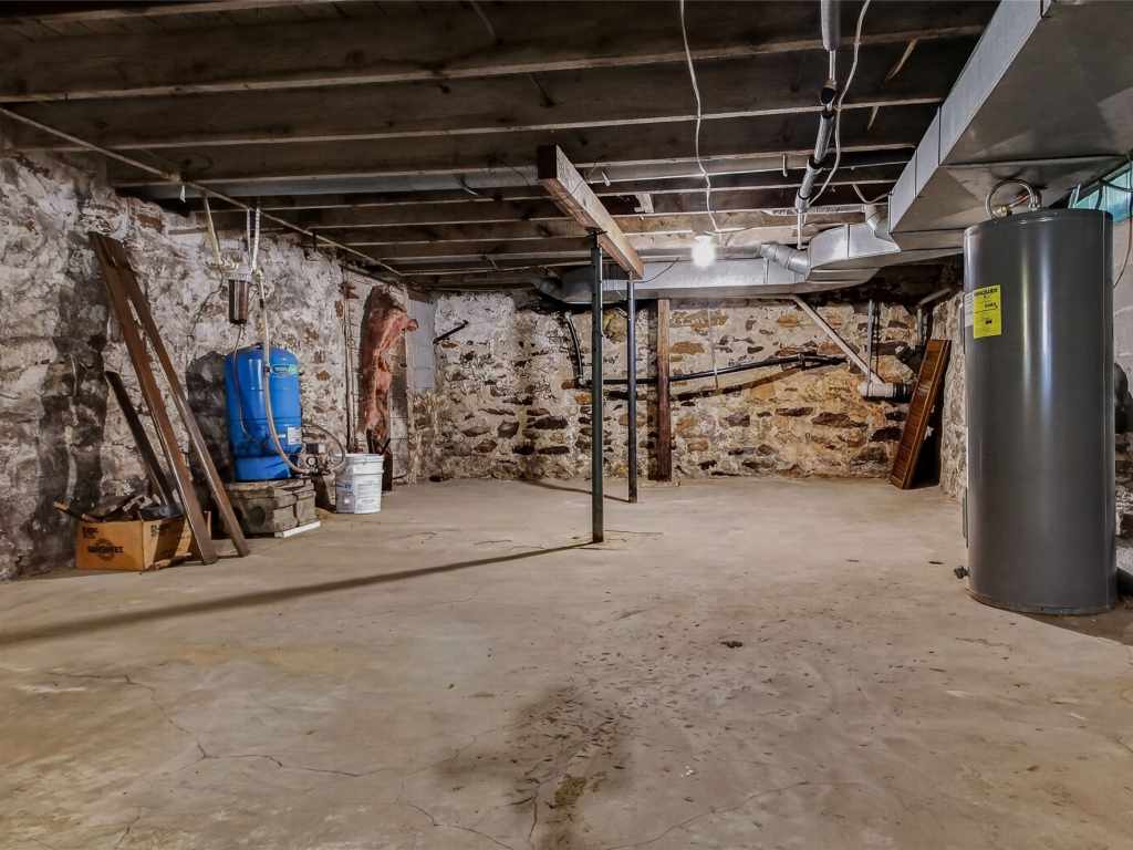 Property Photo 22
