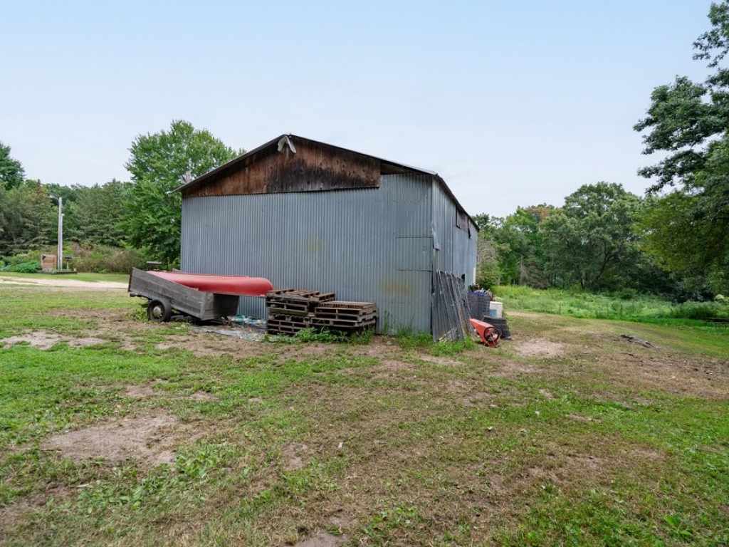 Property Photo 37