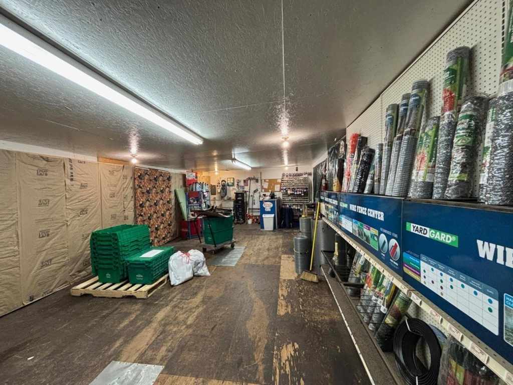 Property Photo 16