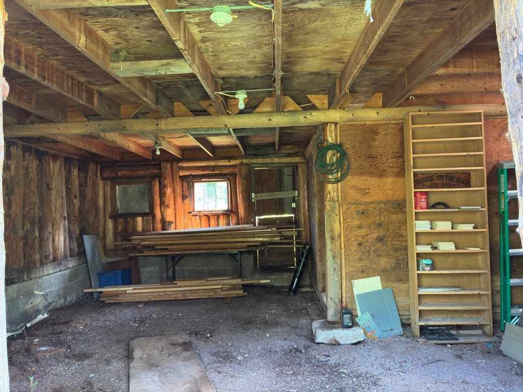 Property Photo 31
