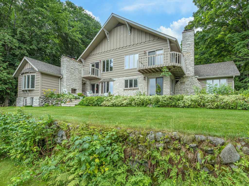 Property Photo 40