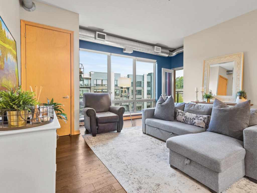 Main Property Photo