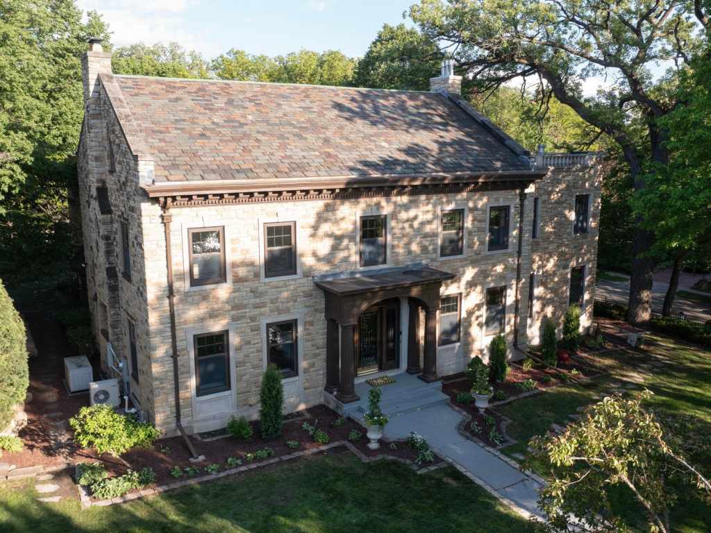 Main Property Photo