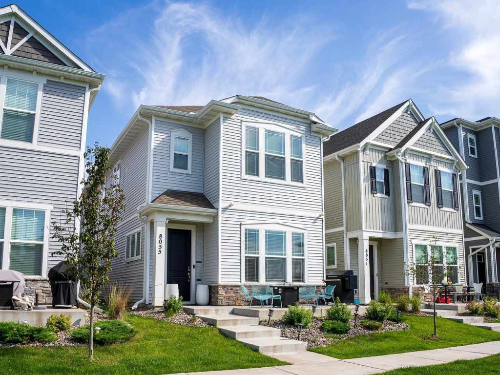 Main Property Photo