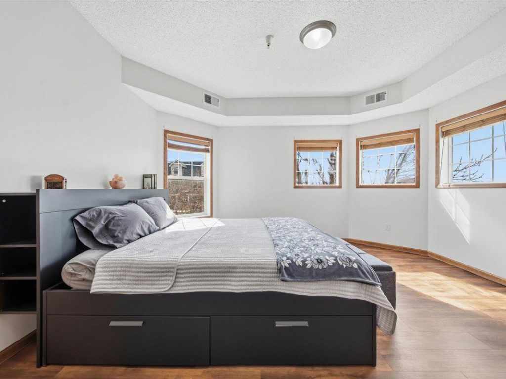 Main Property Photo