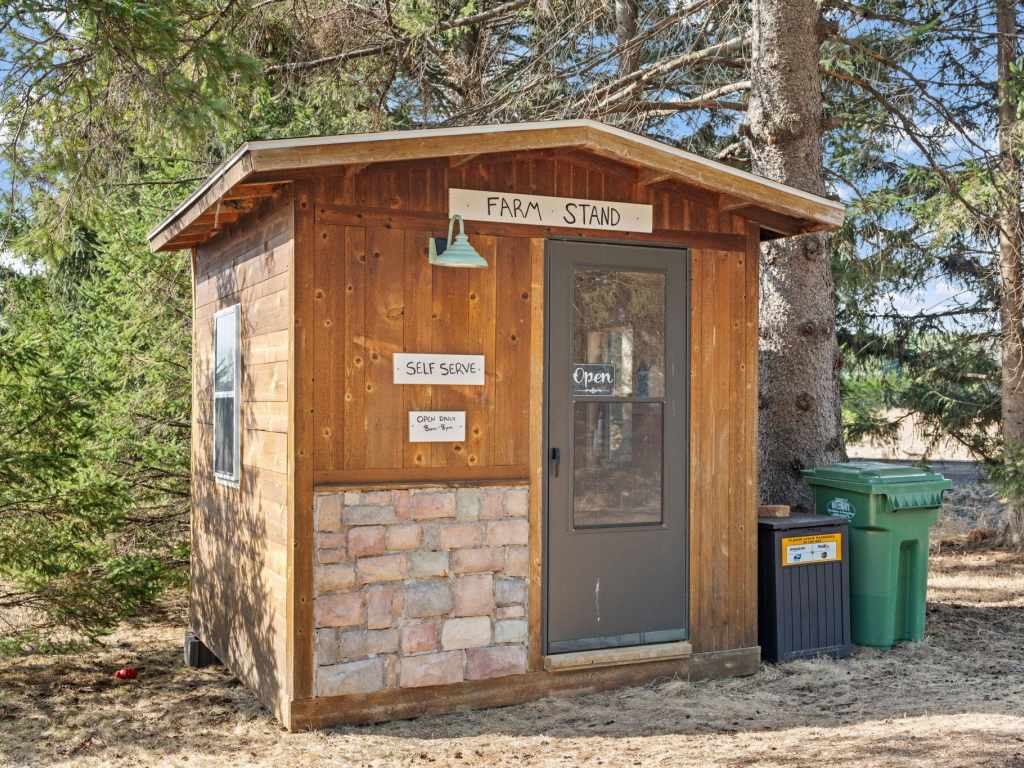 Property Photo 73