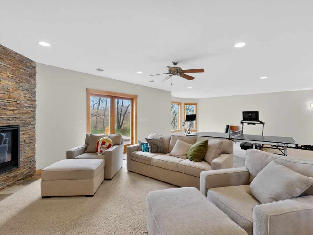 Main Property Photo
