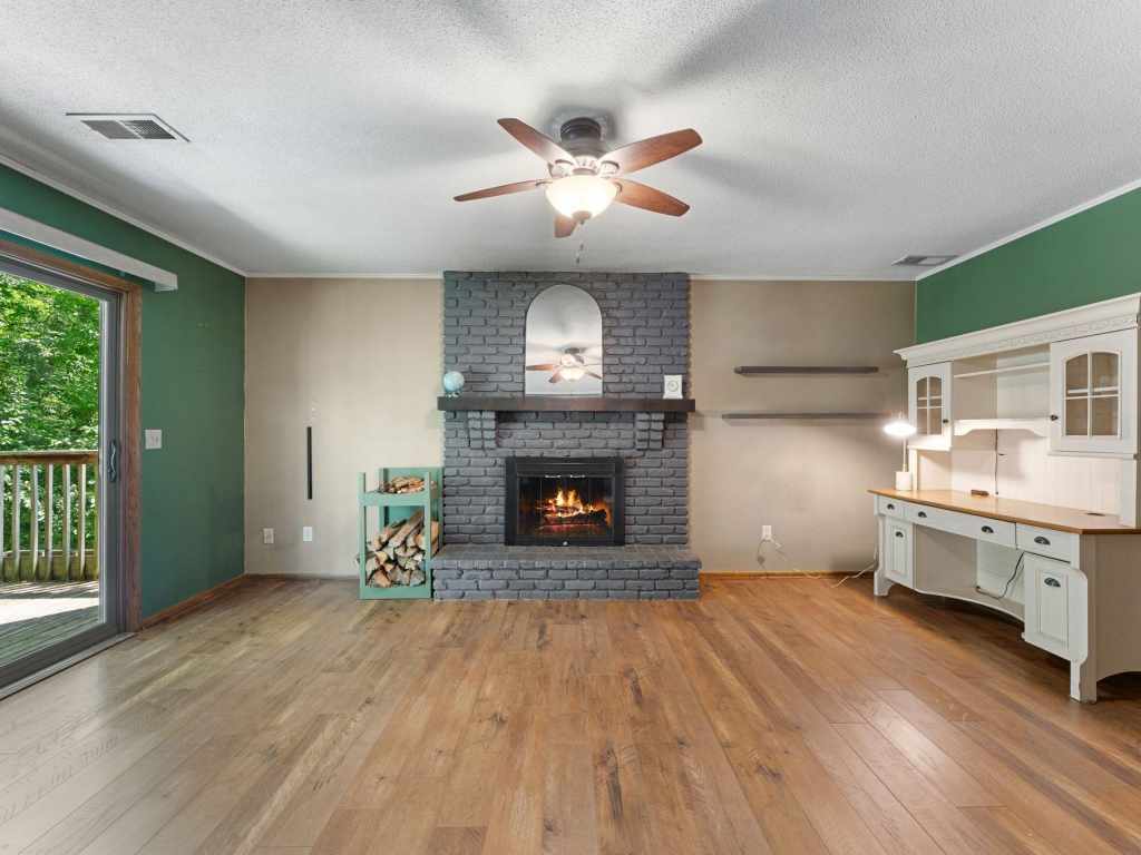 Property Photo 22