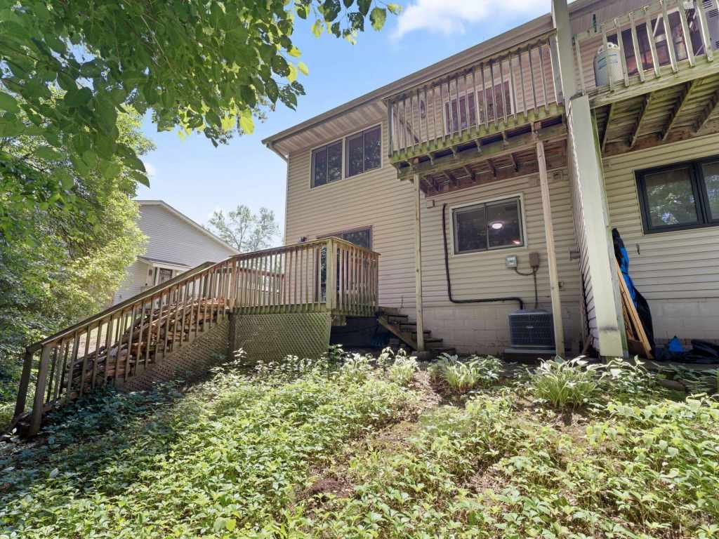Property Photo 31