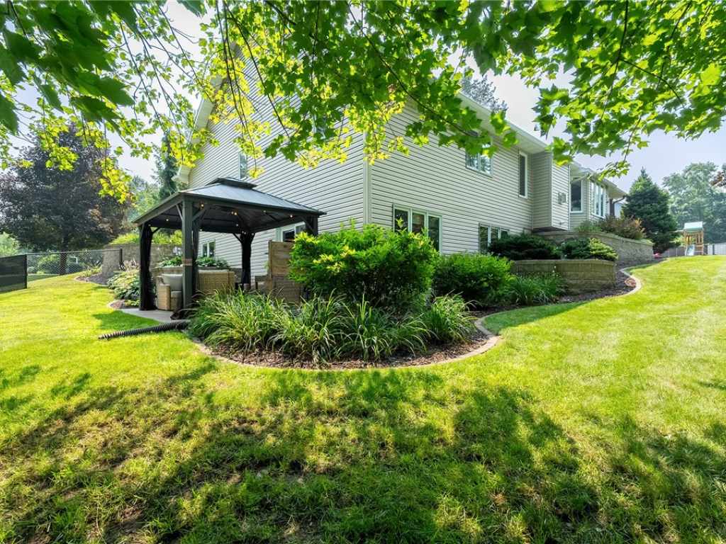 Property Photo 43