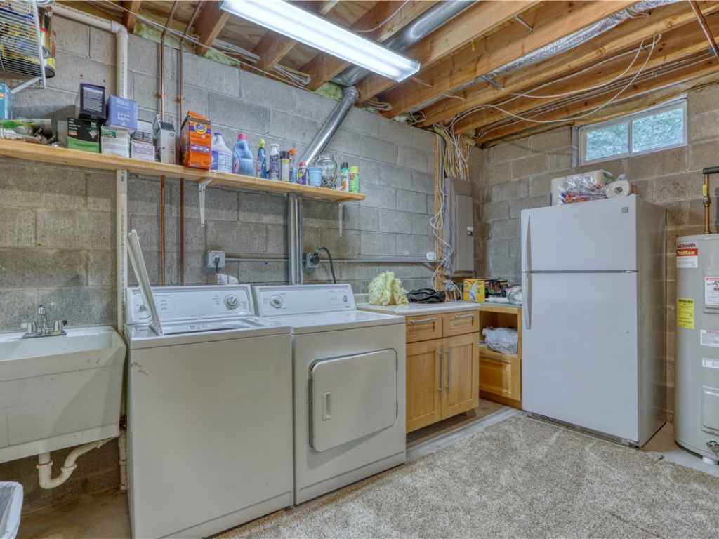 Property Photo 46