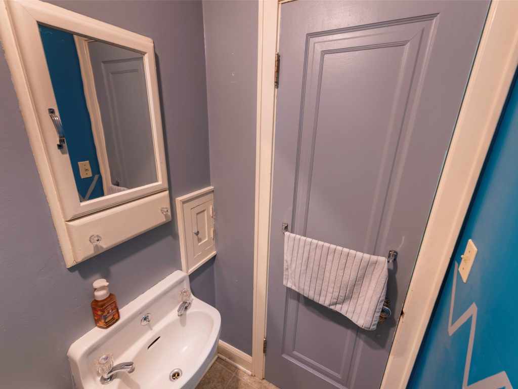 Property Photo 25