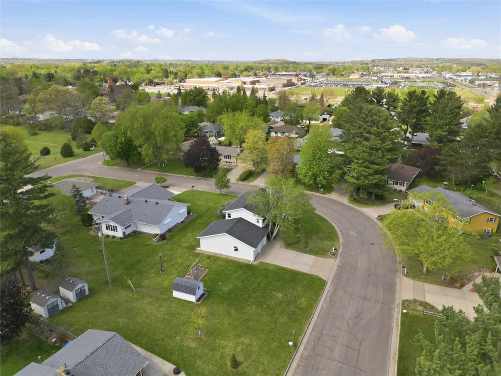 Property Photo 40