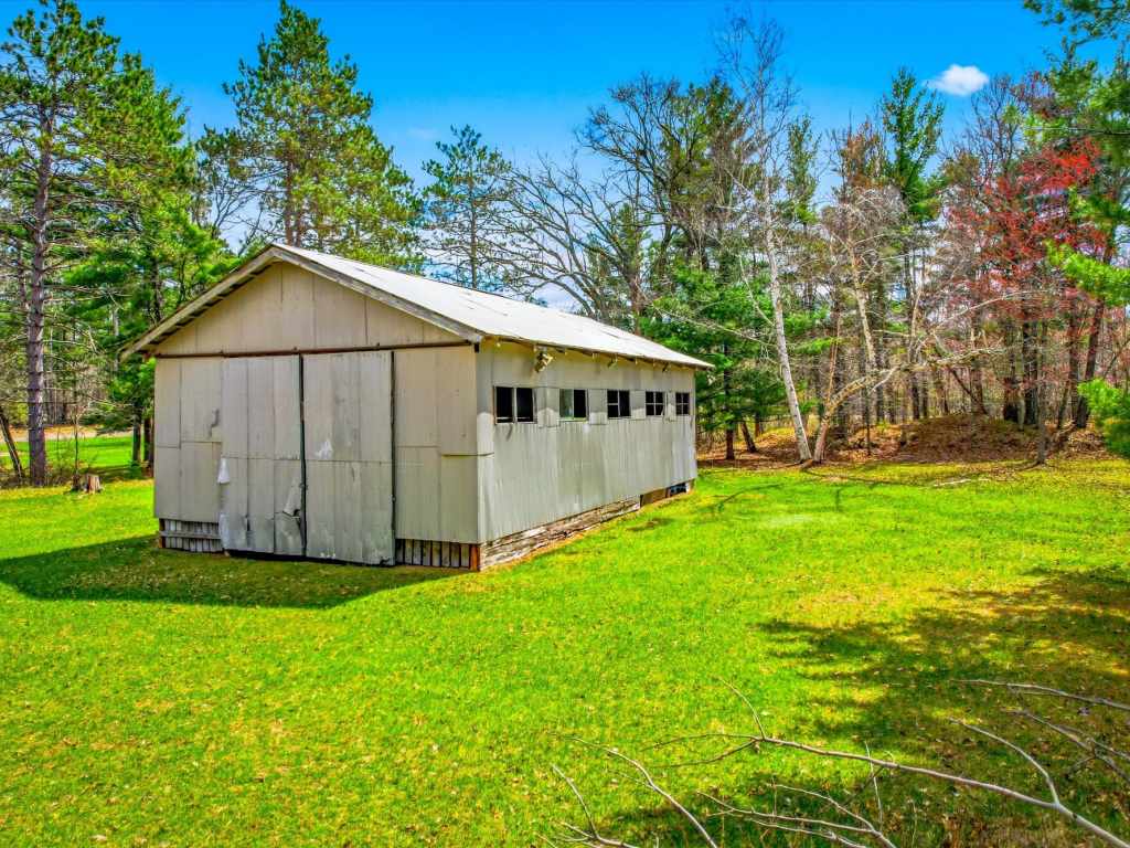 Property Photo 25