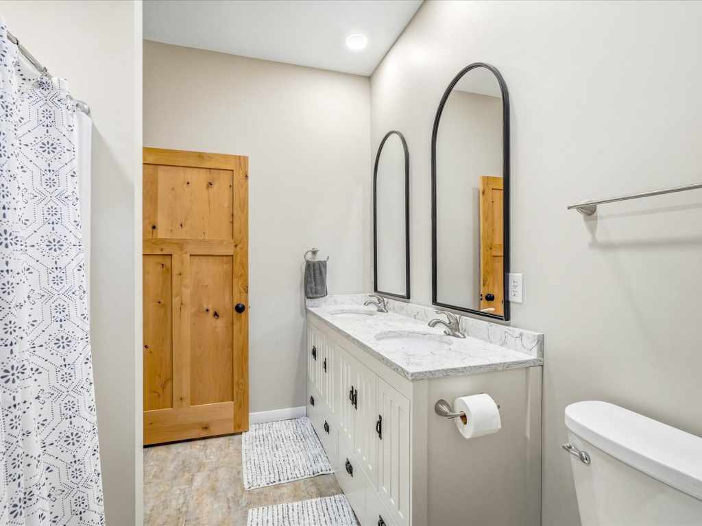 Property Photo 55