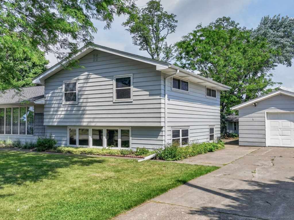 Main Property Photo