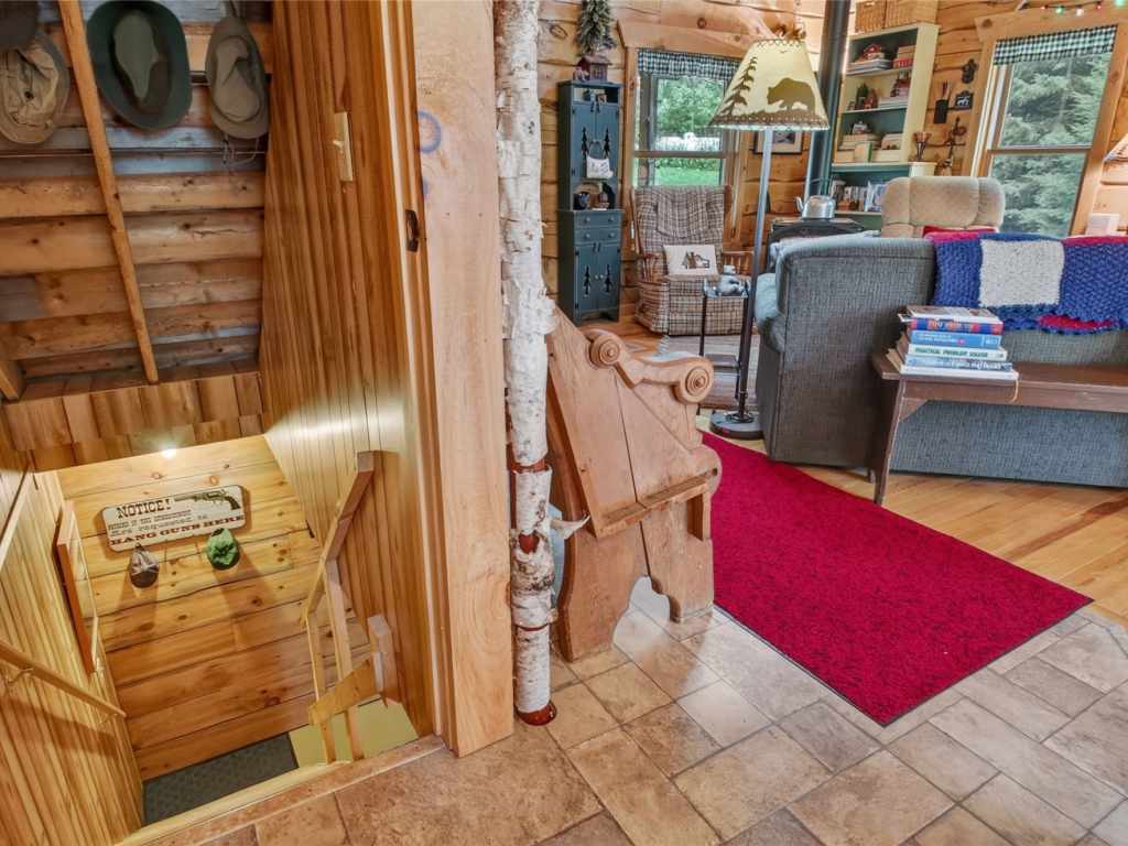 Property Photo 31
