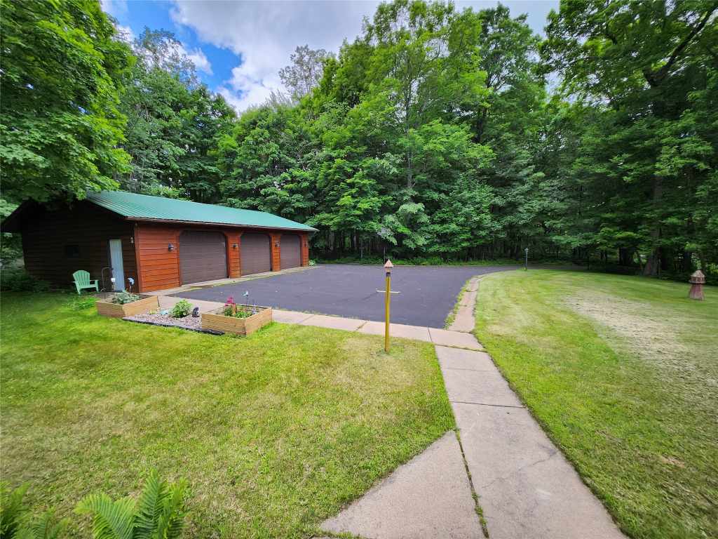 Property Photo 31