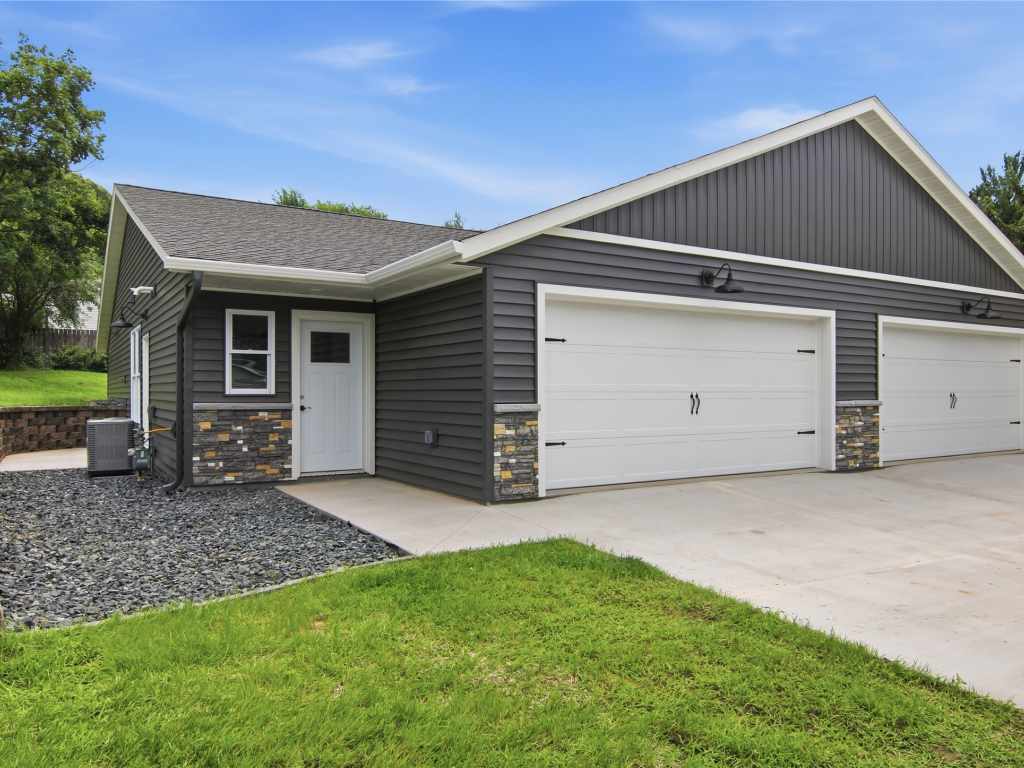 Main Property Photo
