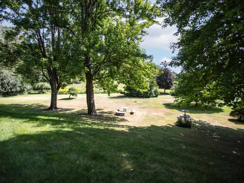 Property Photo 40