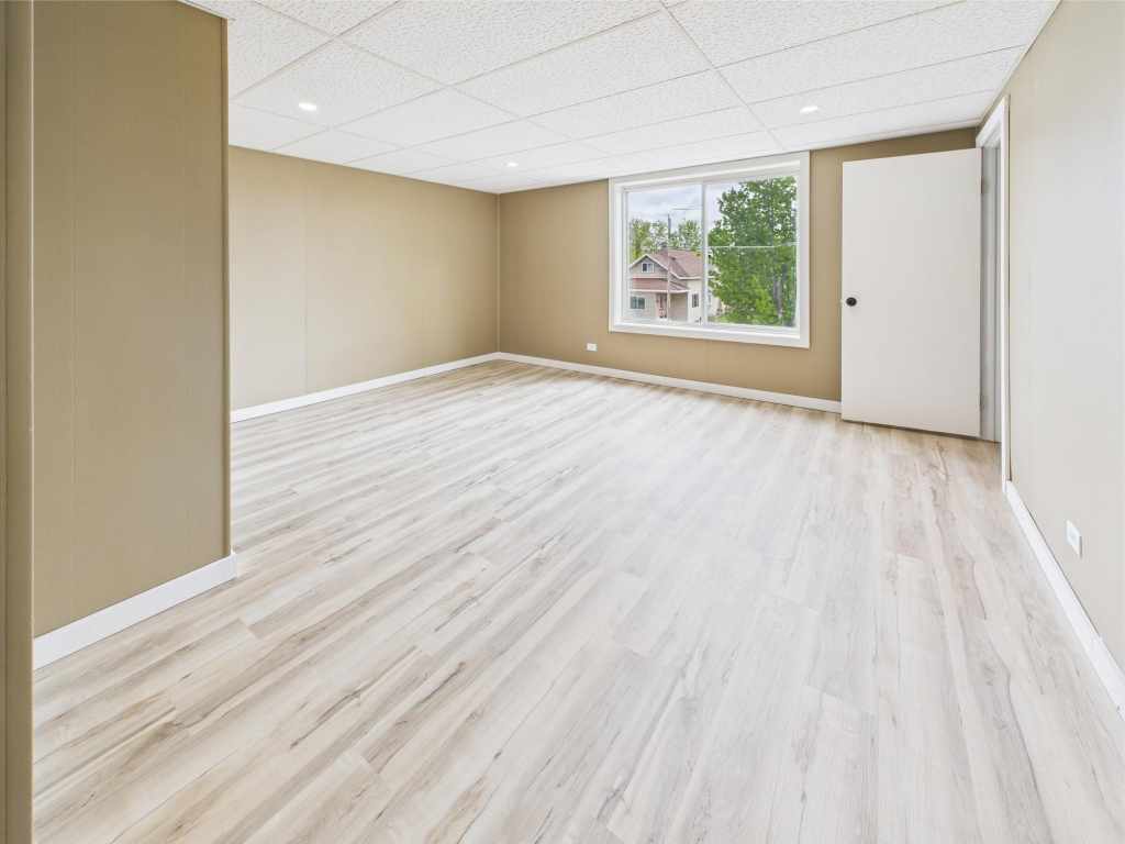 Property Photo 43