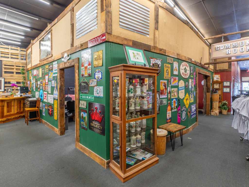 Property Photo 40