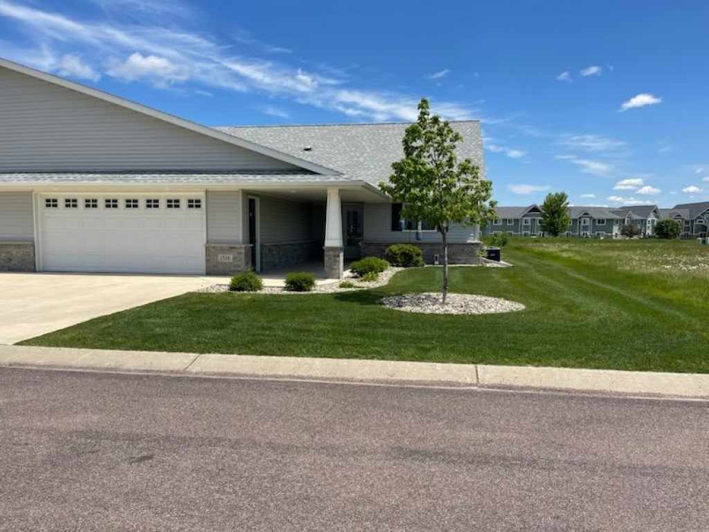 Main Property Photo