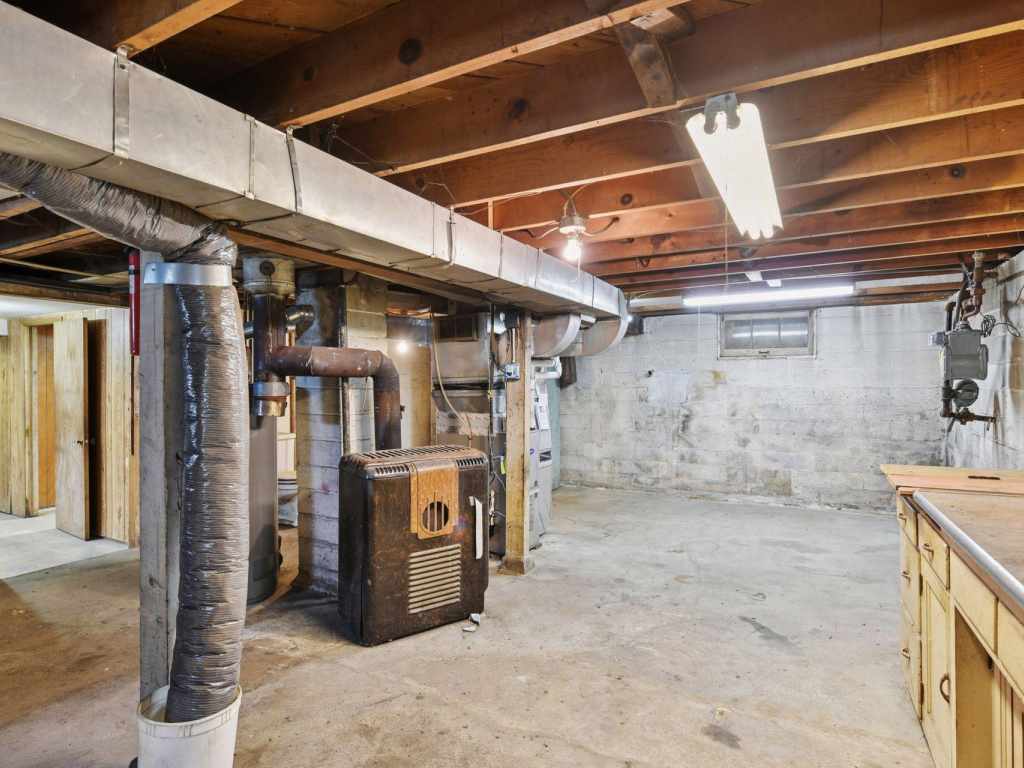 Property Photo 31