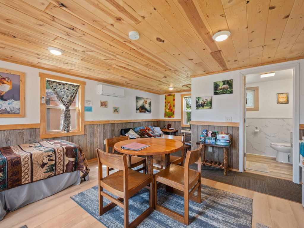 Property Photo 37