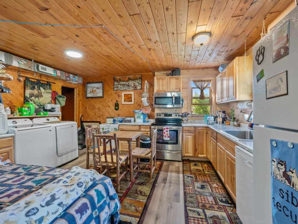 Property Photo 46