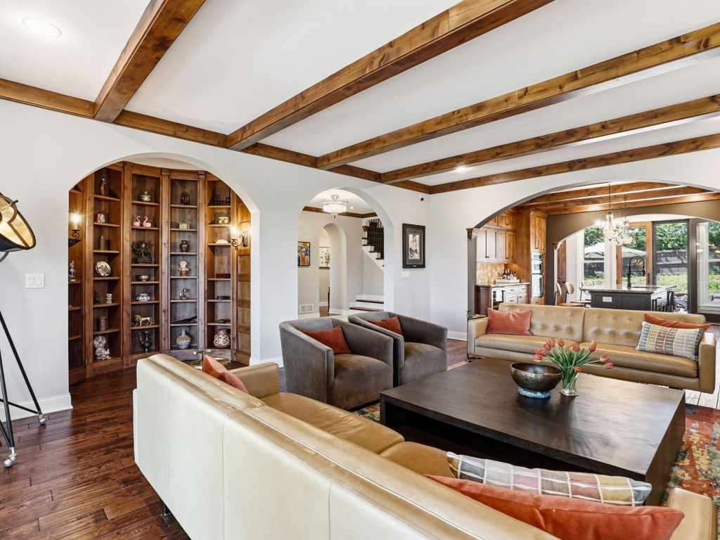 Property Photo 28