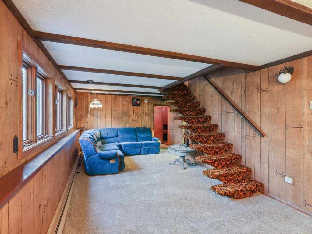 Property Photo 46