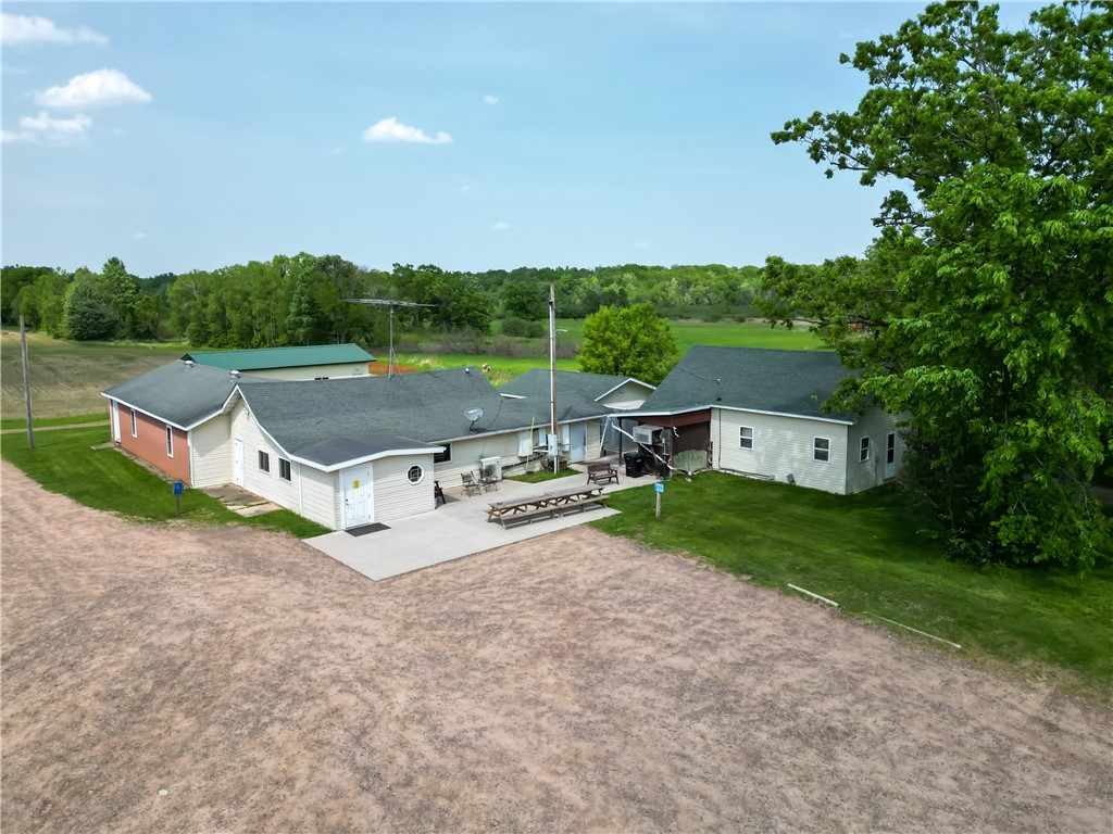 Property Photo 40