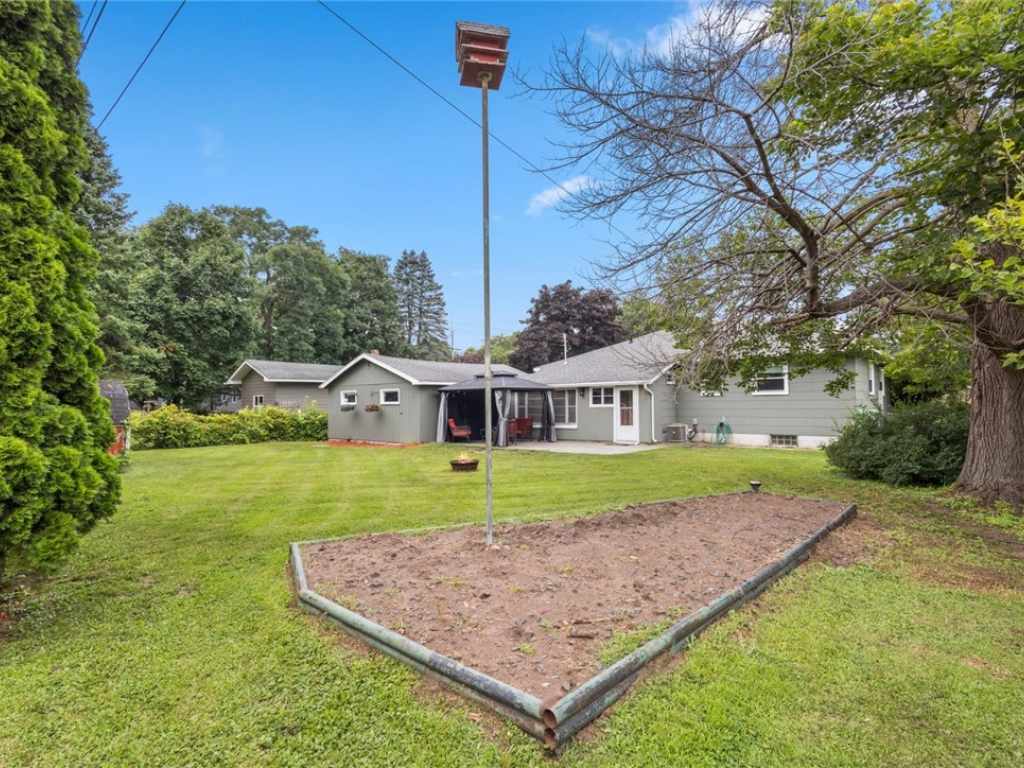 Property Photo 31