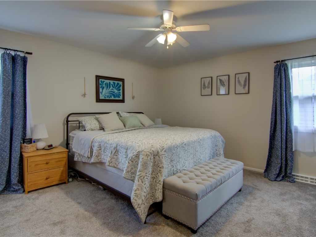 Property Photo 22