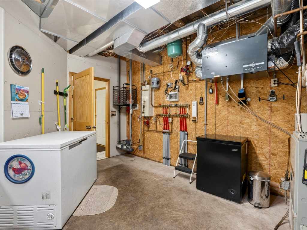 Property Photo 46