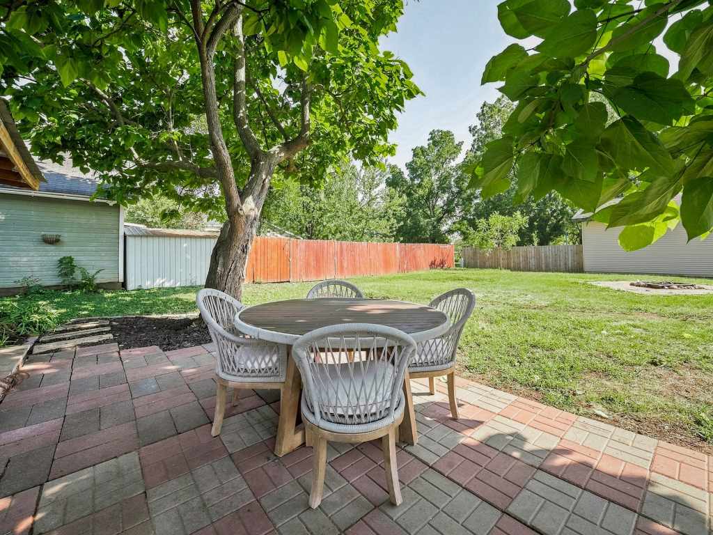 Property Photo 22
