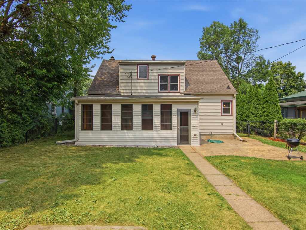 Property Photo 34