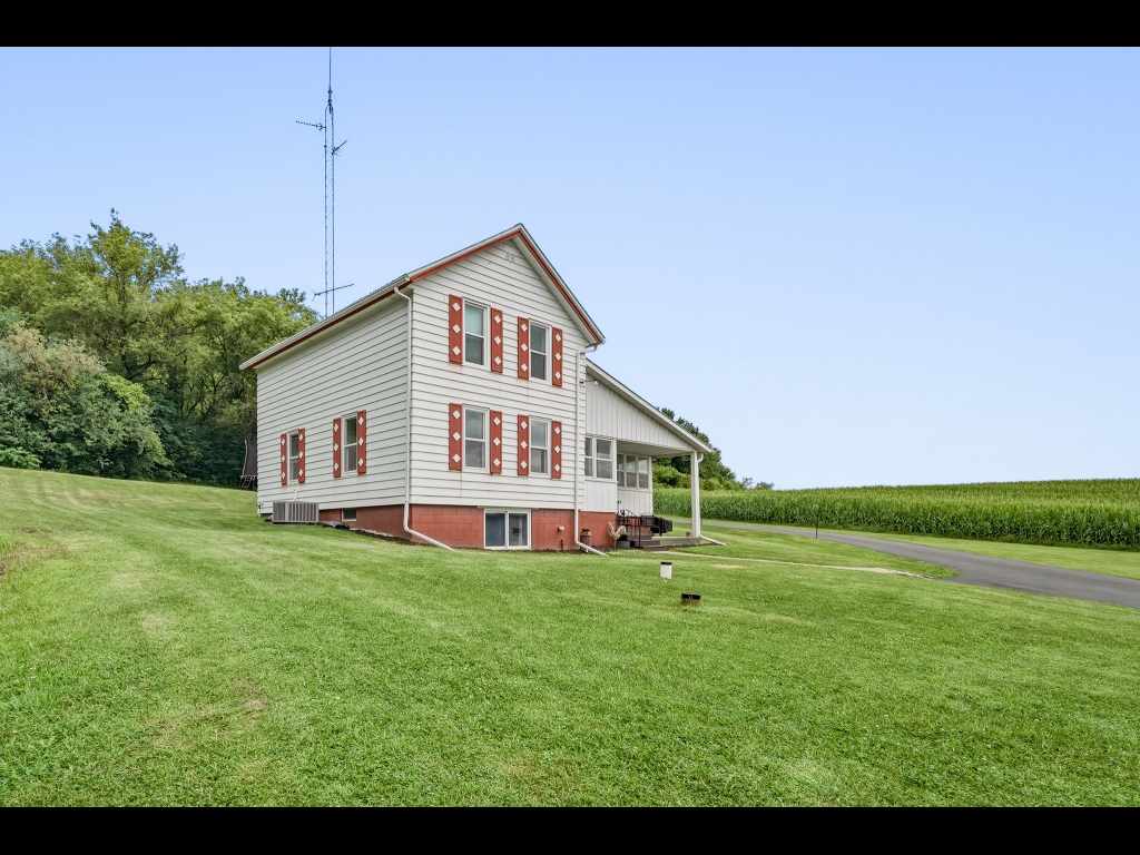 Property Photo 34
